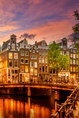 Idyllic Singel Amsterdam