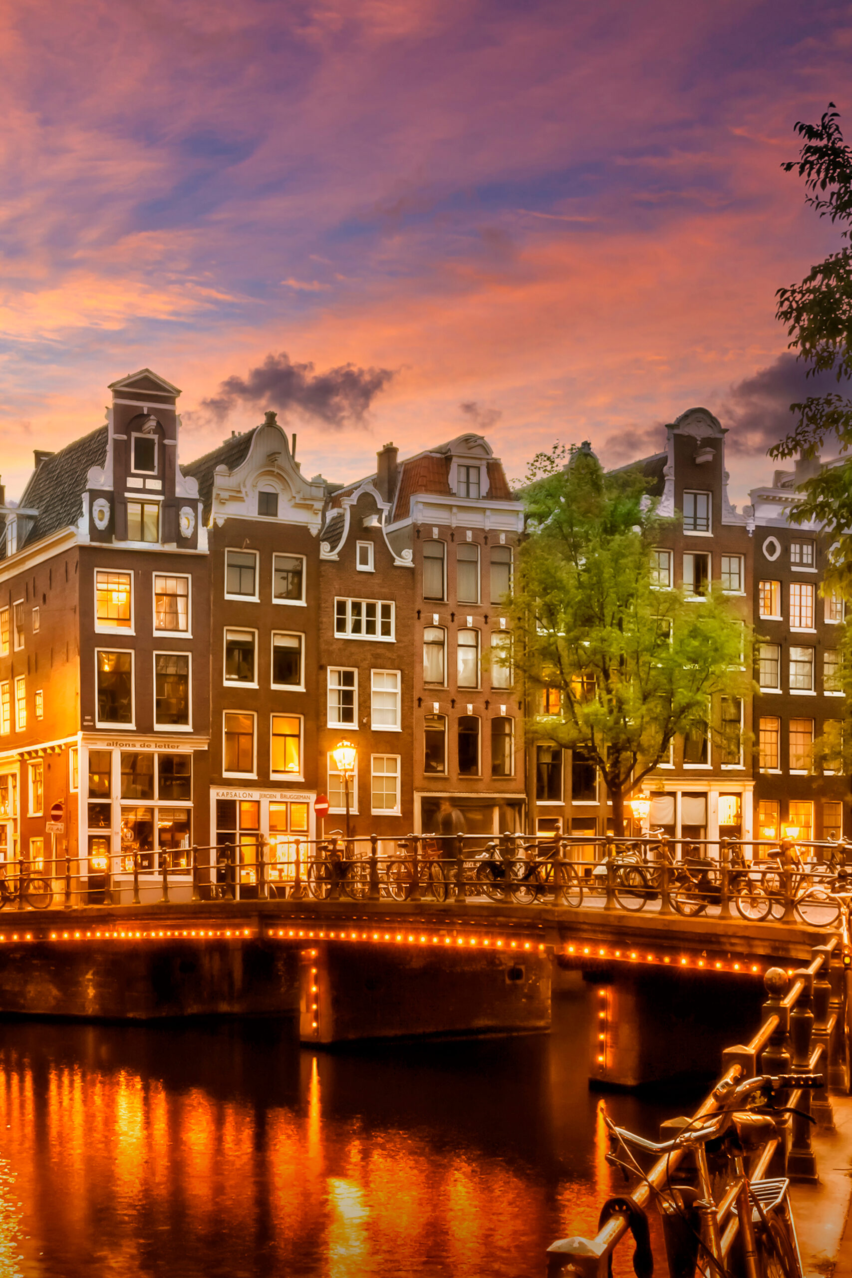 Idyllic Singel Amsterdam Idyllic Singel Amsterdam